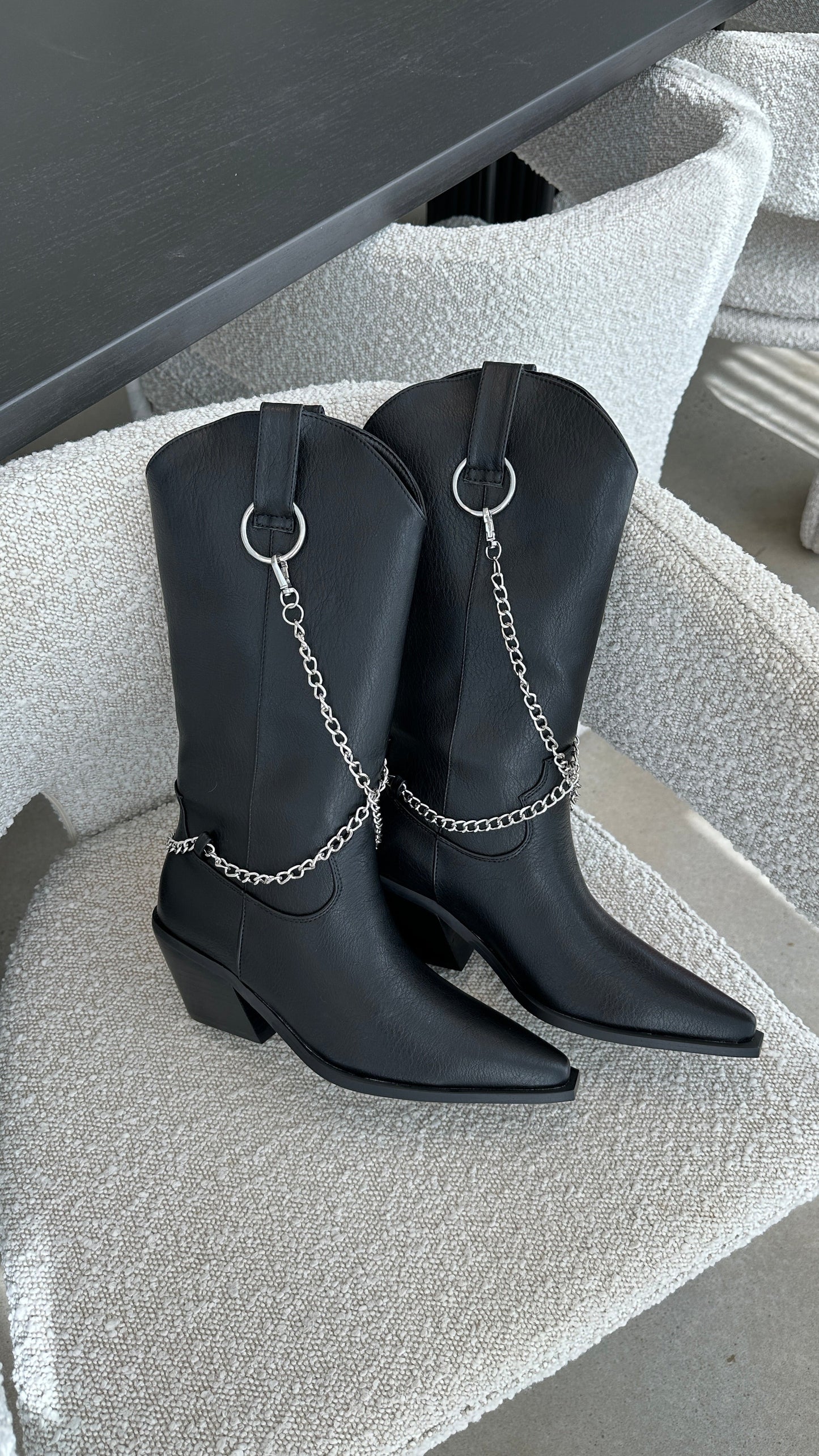 Edward Boots - Black