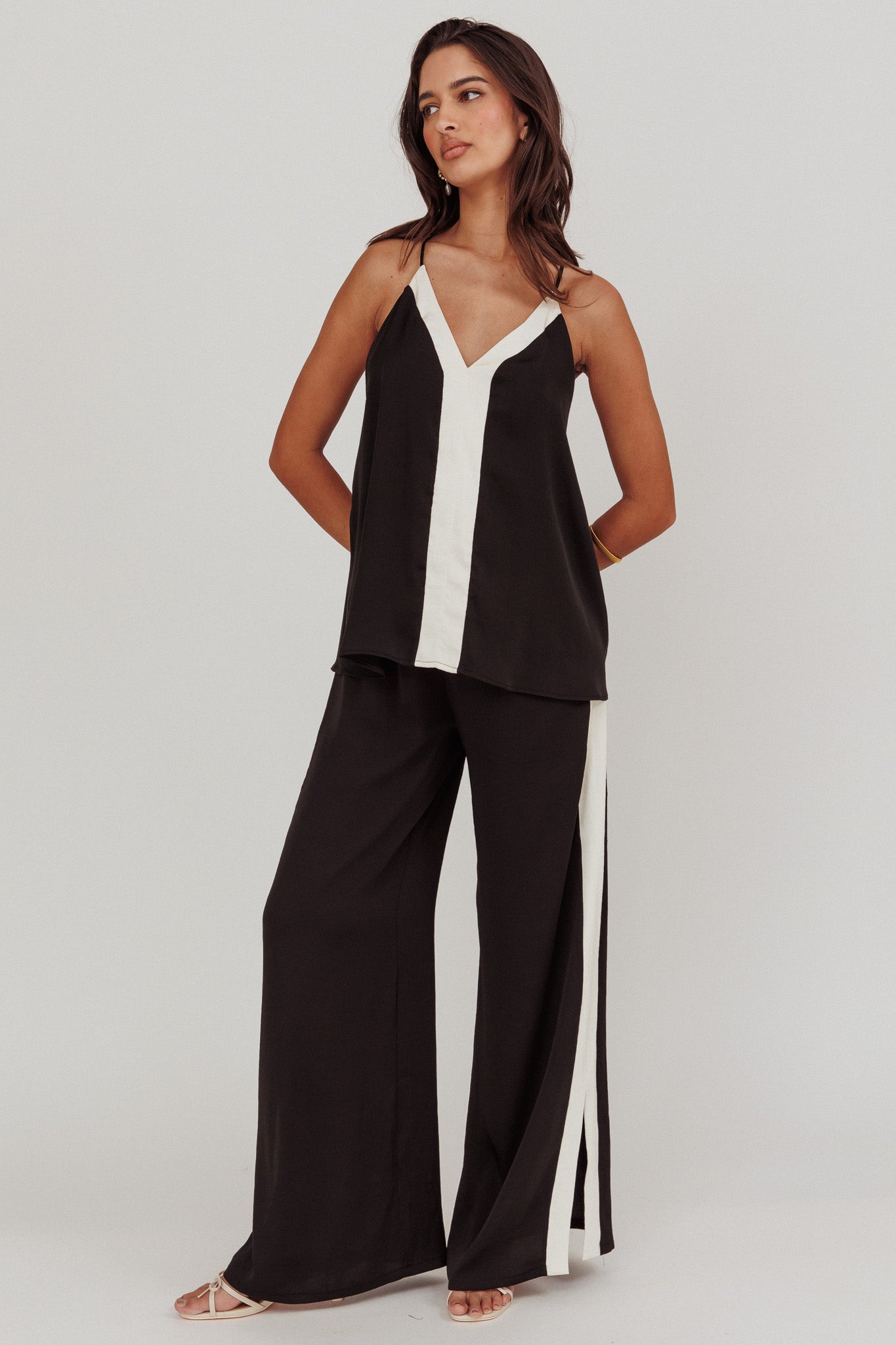 Unwritten Contrast Cami Top Black